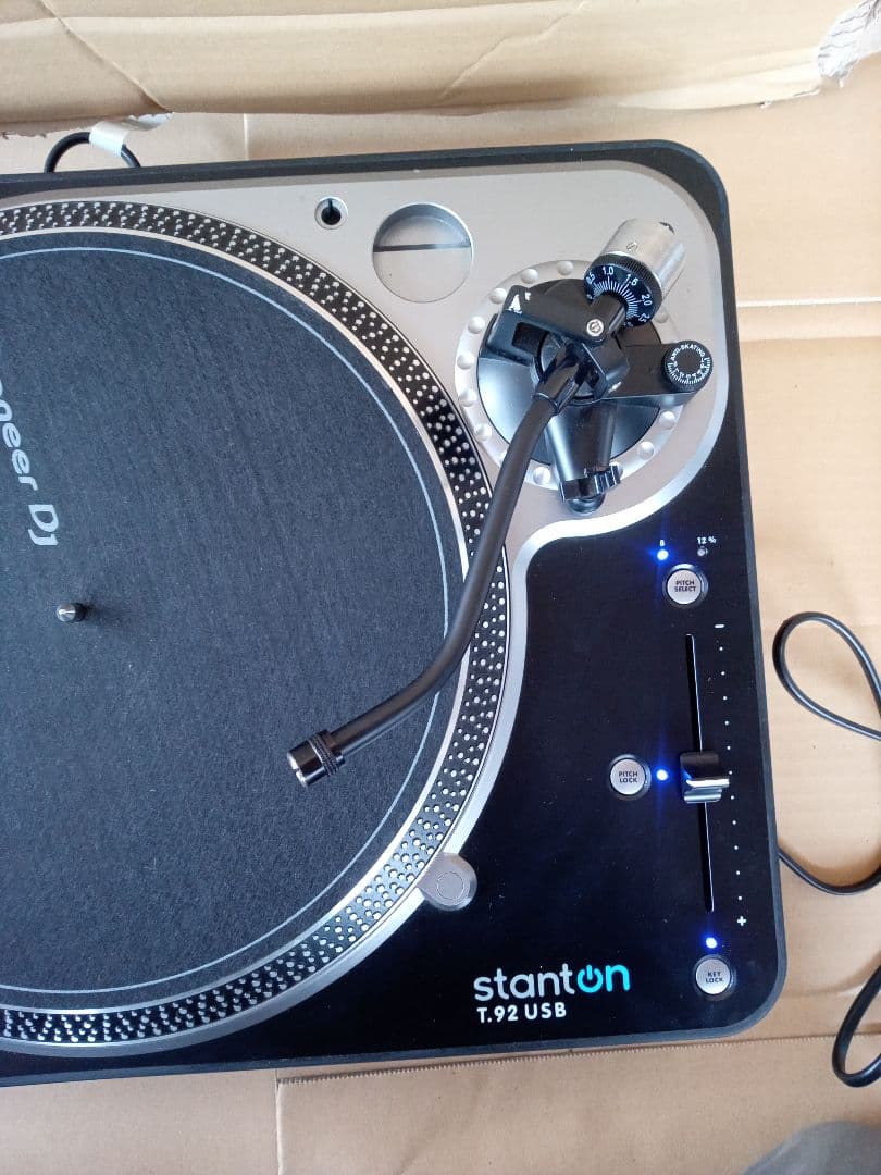 Stanton T.92 USB ターンテーブル