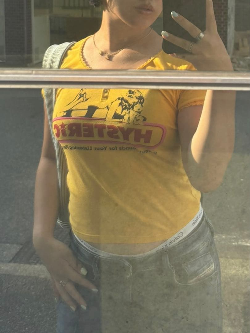 HYSTERIC イエロー Tシャツ 半袖