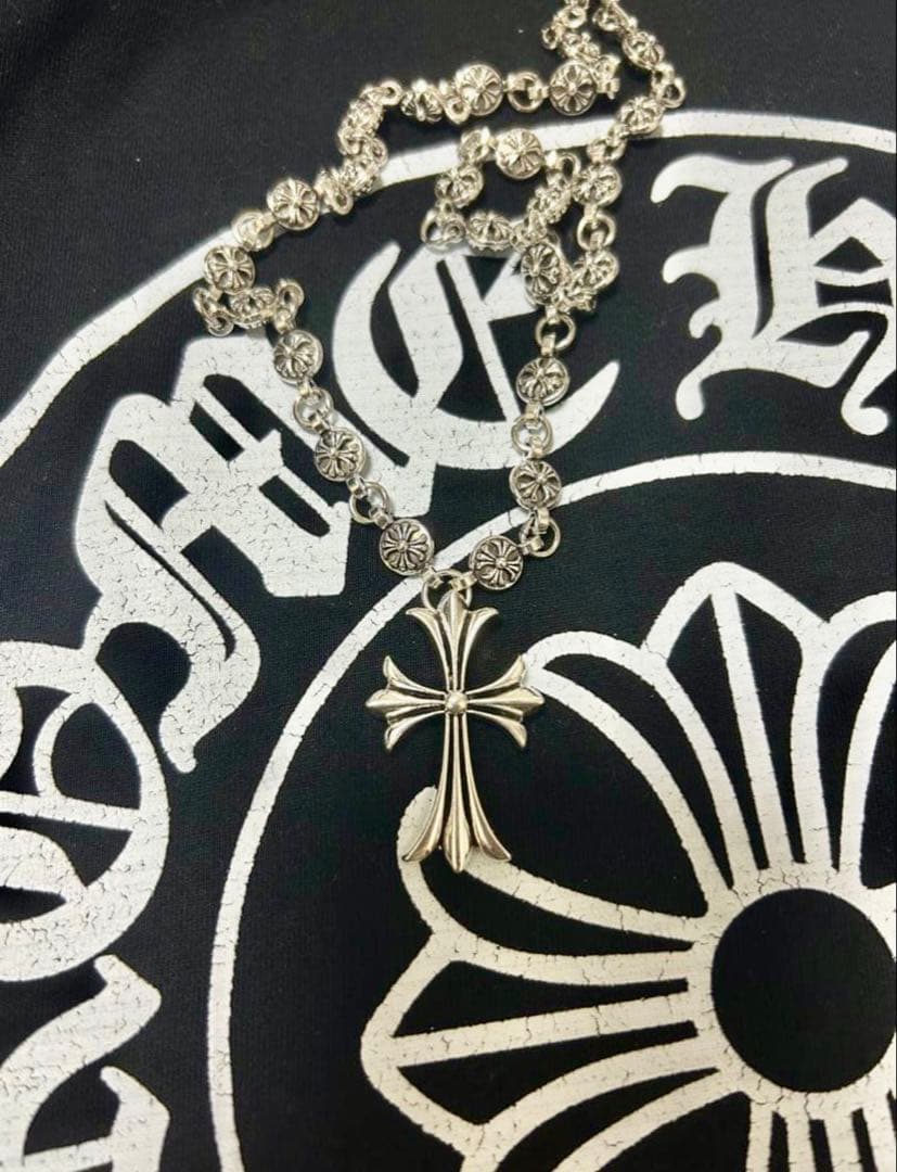 美品　Chrome Heartsシルバー ネックレス