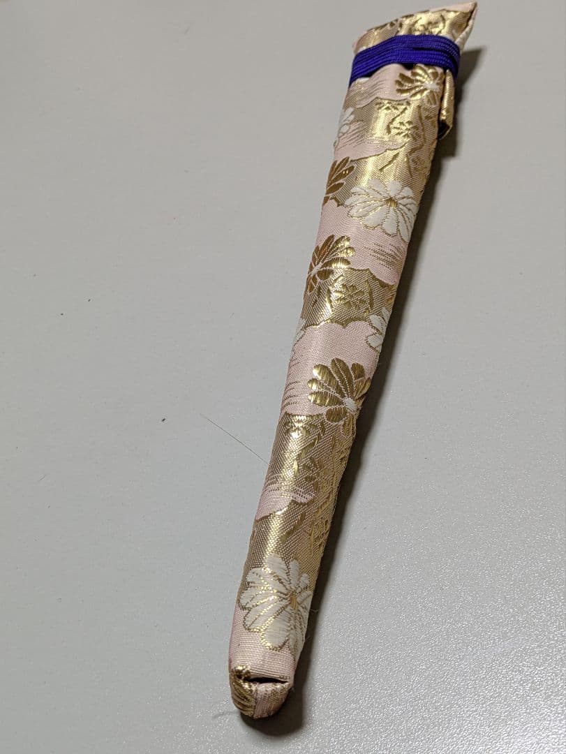 舞扇　白地曲水模様金襴扇袋共新品
