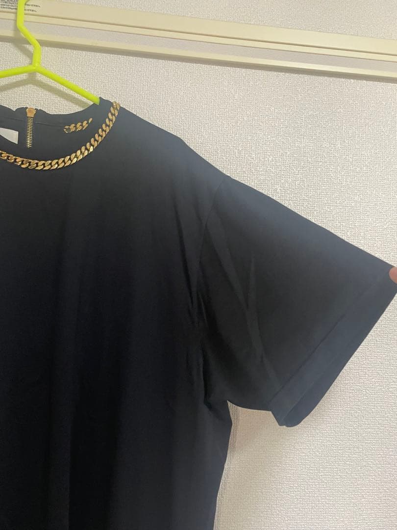 バーバリー　Chain Detail T-shirt ゴールドチェーン　Tシャツ