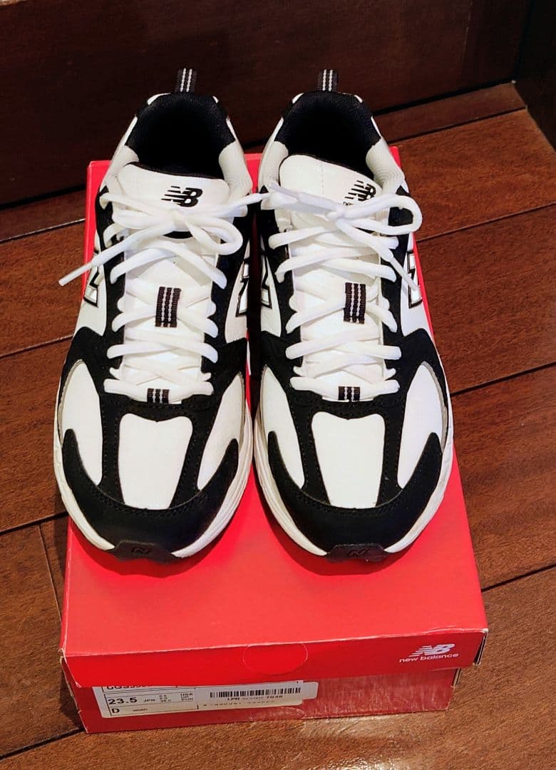 【パワジェネ】New Balance530 スパイクレス23.5cm