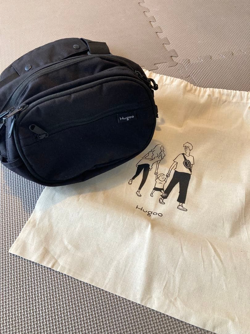 Hugoo ヒップシート ブラック 収納袋付き