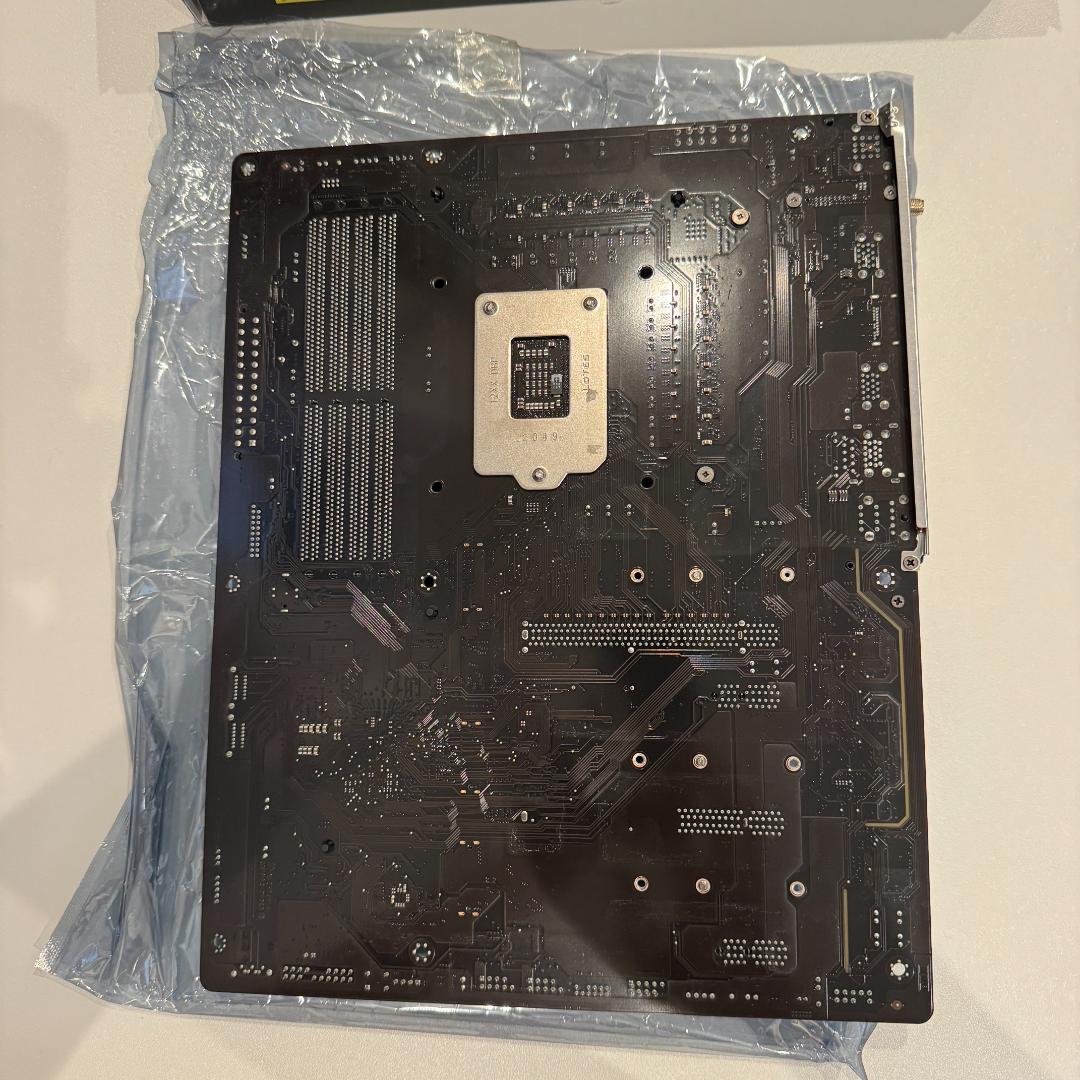 【美品】GIGABYTE　Z590　UD　AC / 動作確認済み / WIFI有