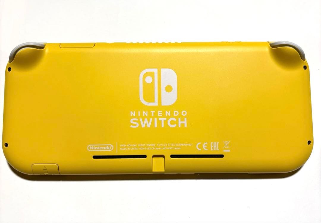 Nintendo Switch Lite イエロー 本体 箱あり 充電器