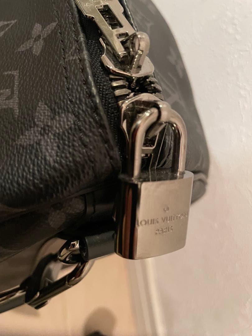 Louis Vuitton キーポルバンドリエール　モノグラムイクリプス　45