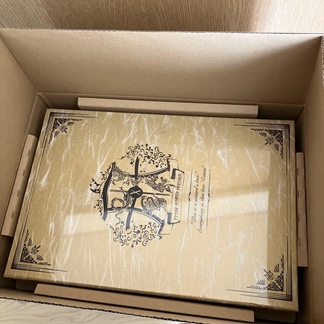 吉岡純子さんのオンラインコミュニティで購入した金のBOXです。新品未使用です。