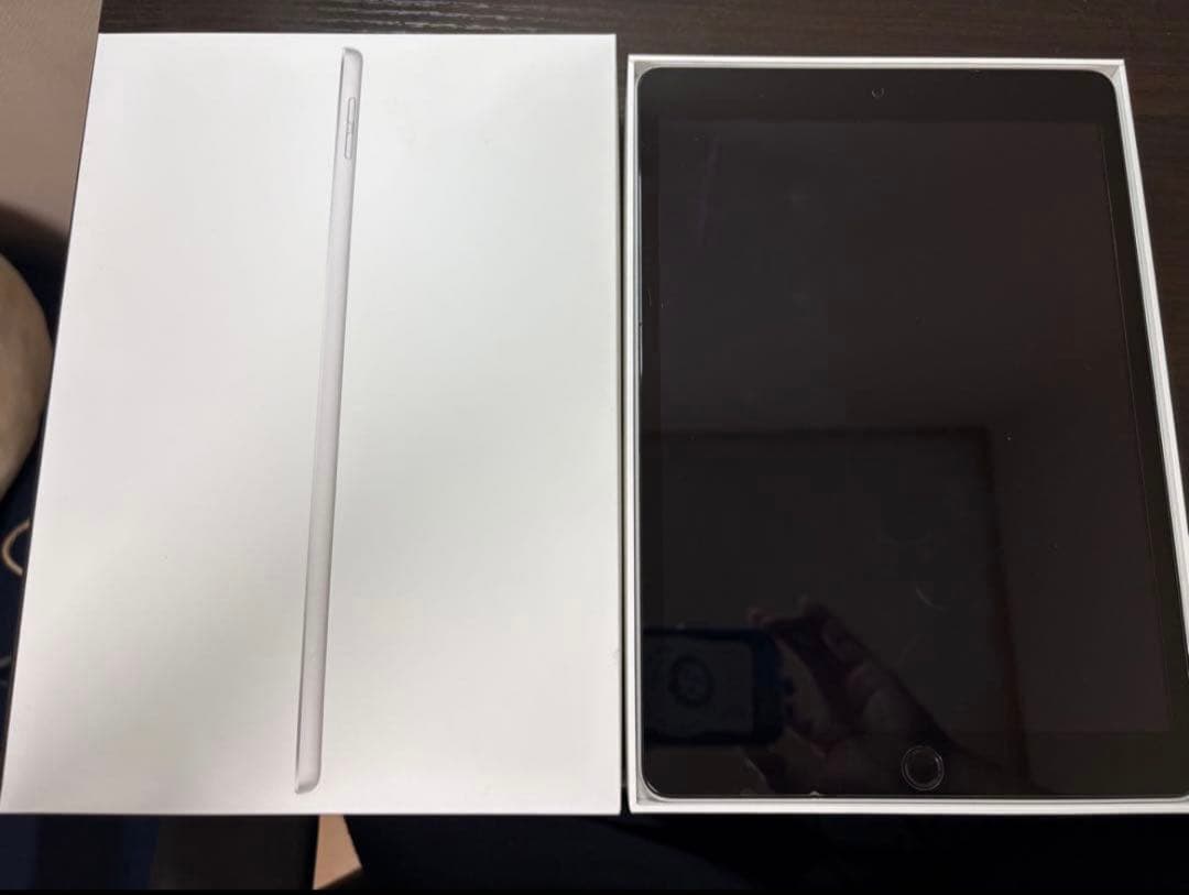 【美品】iPad第9世代