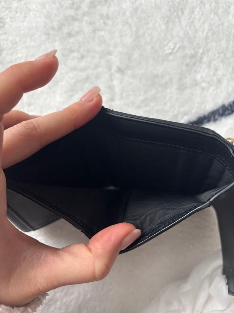 早い者勝ちdiorブラック キルティング 三つ折り財布