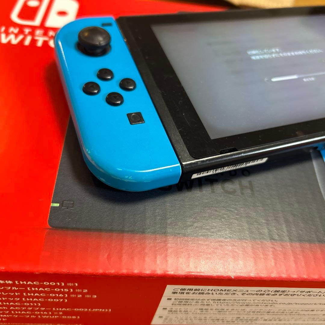 任天堂　スイッチ本体