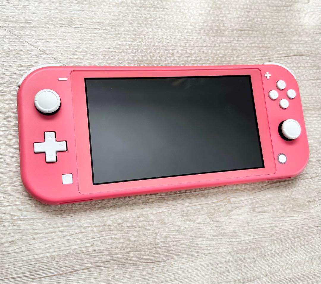 (超美品)Nintendo Switch Lite コーラル　本体　ケース付き