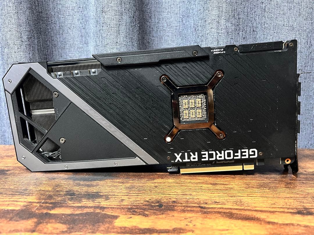 グラフィックボード・グラボ・ビデオカード ASUS ROG STRIX RTX3090 O24G GAMING 122