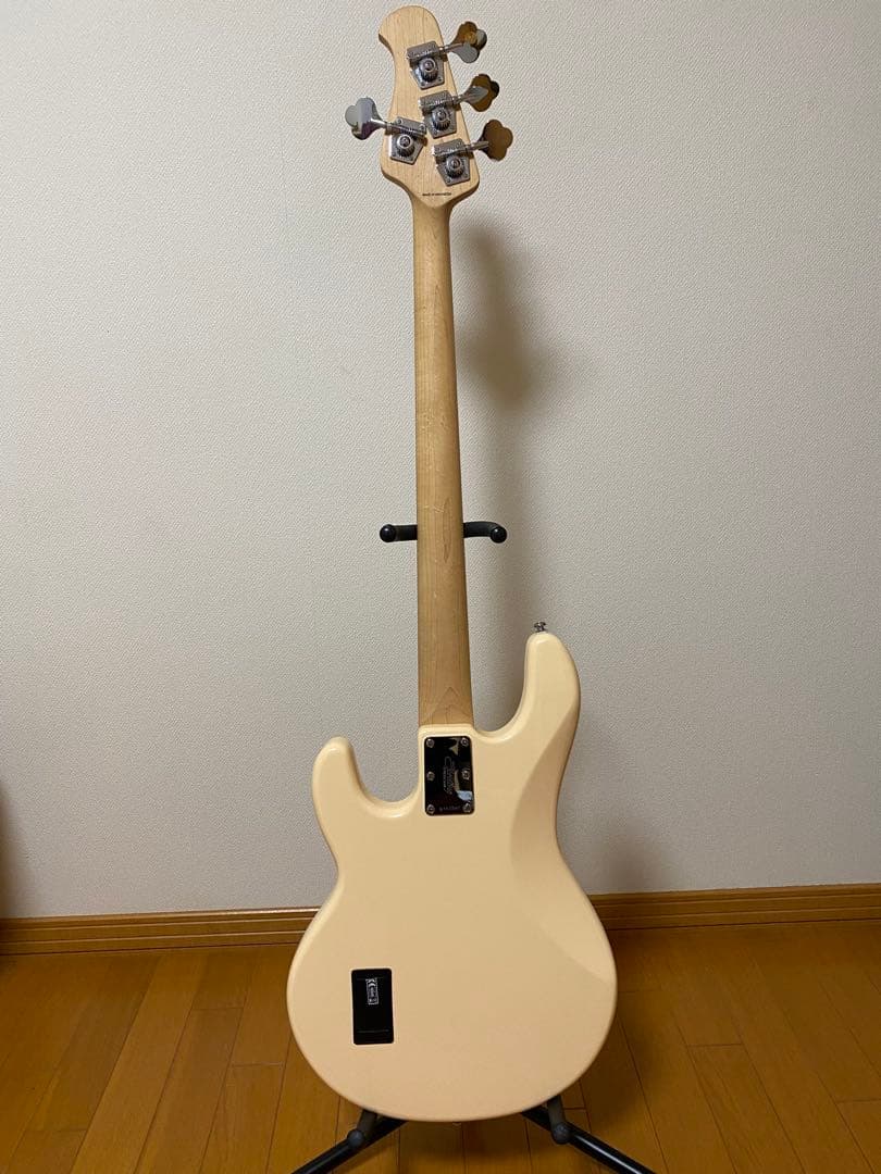 脳*様 Sterling by Music Man／スティングレイ