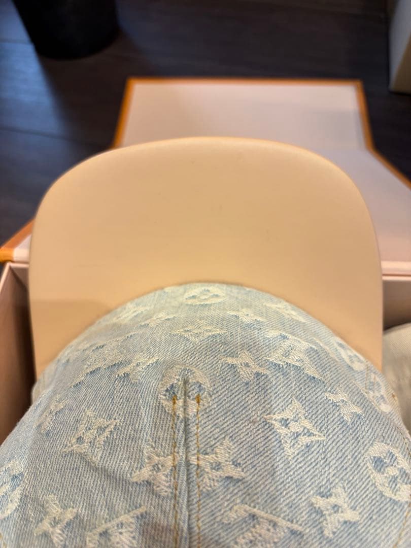Louis Vuitton デニムキャップ　 ルイヴィトン　ベースボールキャップ