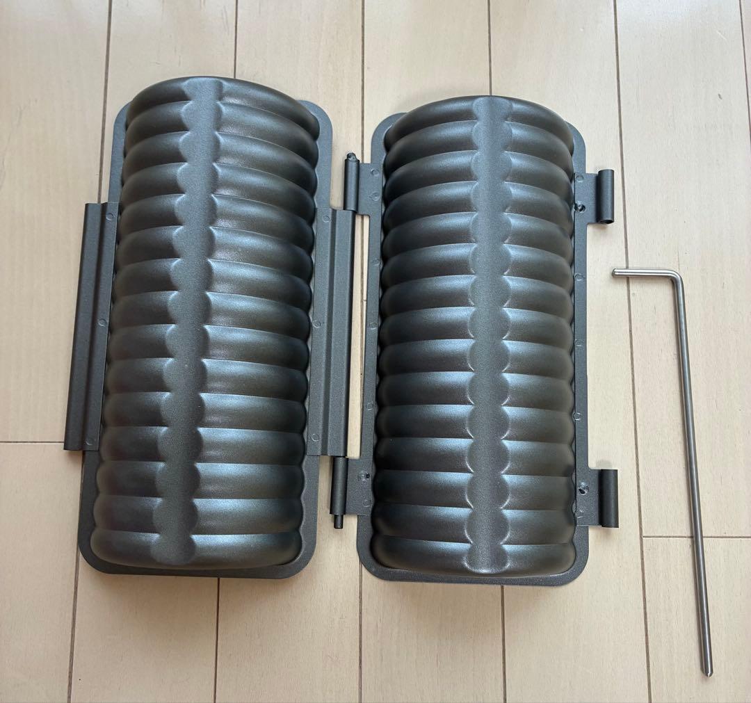 ねてます。　新品☆パン焼き型　2斤用　丸型、角形２つセット