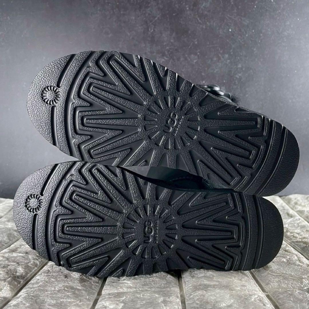 り*こ様 未使用✨23.0 アグ UGG ベイリーボタン トリプレット ムートン