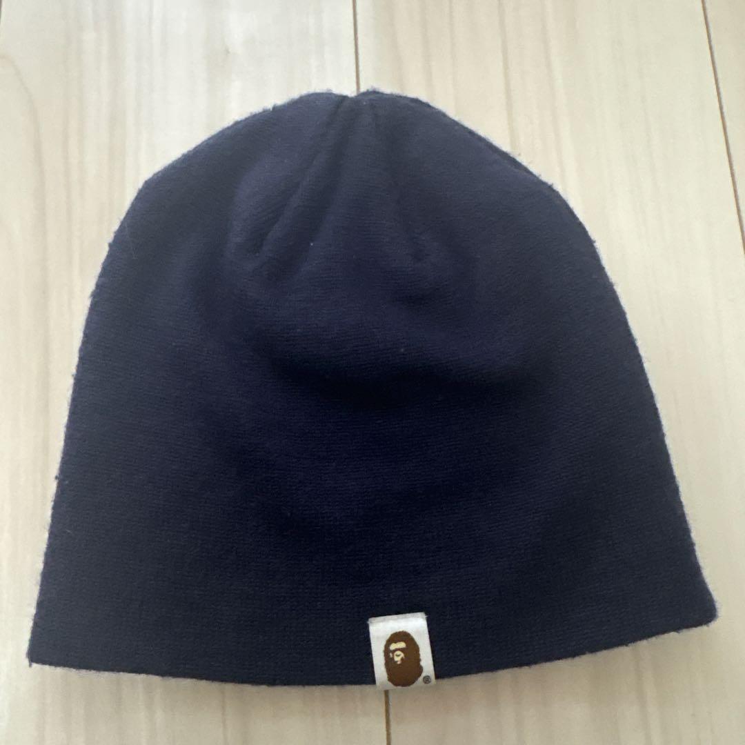 A BATHING APE ネイビー ロゴ入り ニット帽