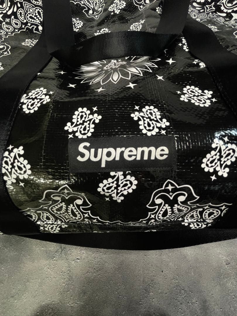 特典【 Supreme 】Bandana Large Duffle bag