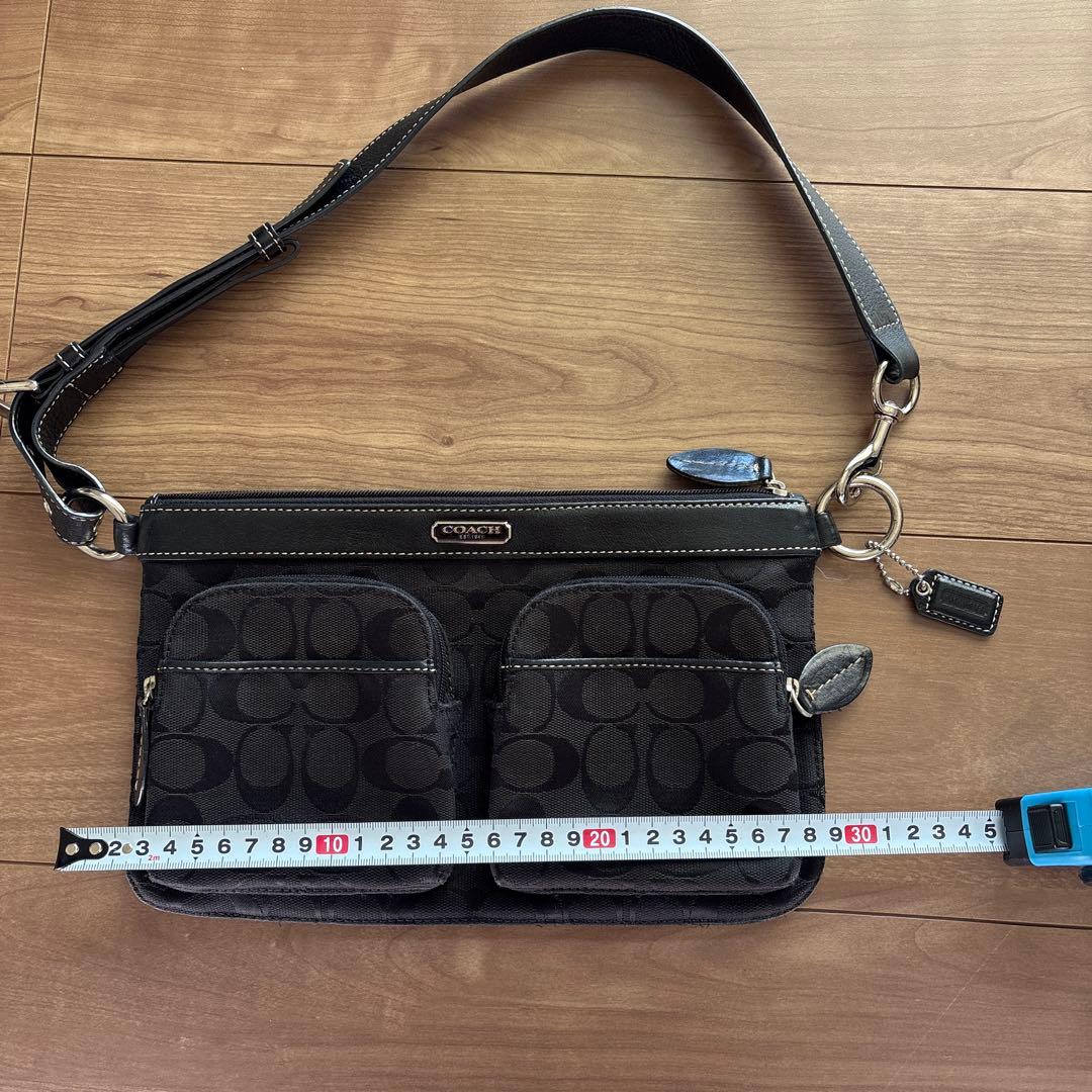 COACH ブラック ボディバッグ ウエストポーチ