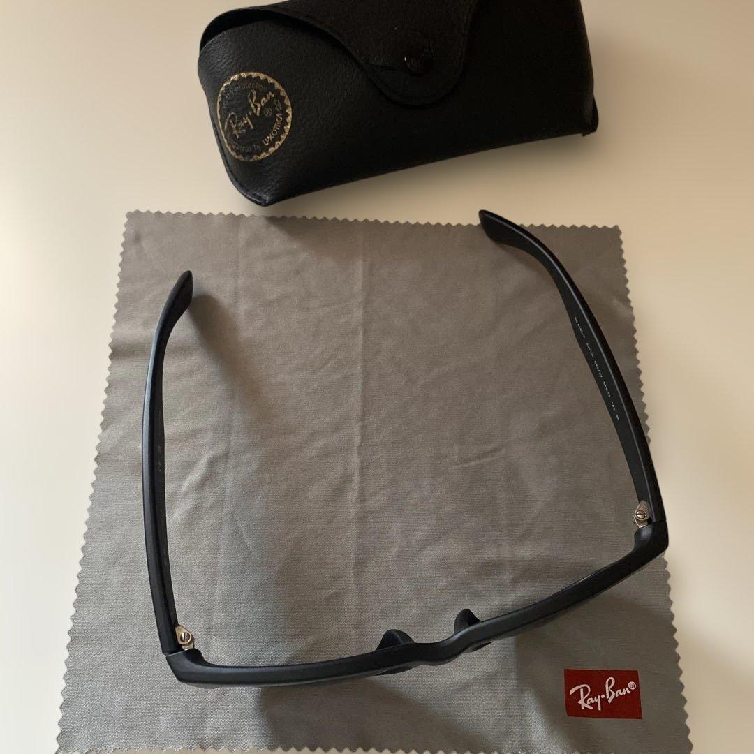 Ray-Ban サングラス ブラック 美品 ケース付き