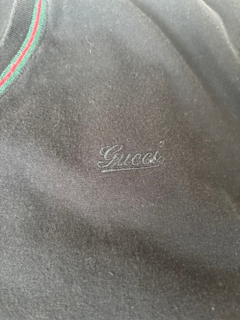 【超希少・XL】GUCCI シェリーライン VネックTシャツ ロゴ刺繍