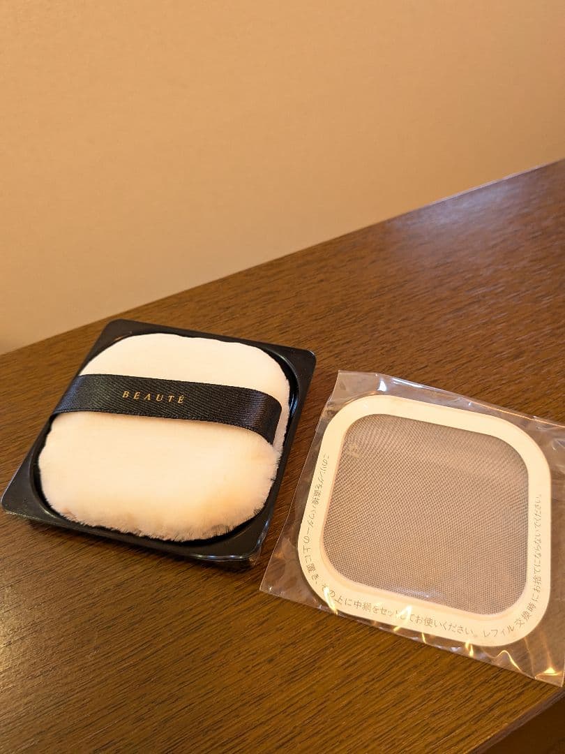 【クレ・ド・ポー・ボーテ 】新品未使用 プードルトランスパラン30g