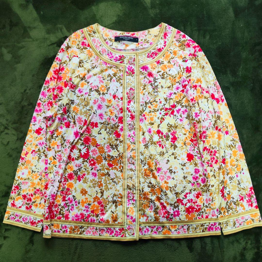 【極美品】レオナール アンサンブル カーディガン　Tシャツ 2点セット 花柄 M