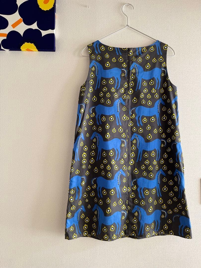 ✨ムスタタンマ✨marimekkoノースリーブひざ丈ワンピース