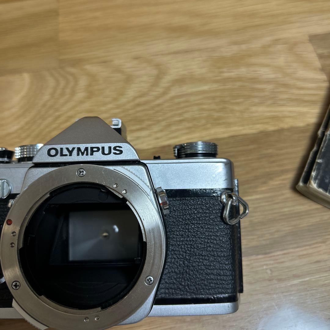Olympus OM-1 シルバーボディー　プリズム腐食なし