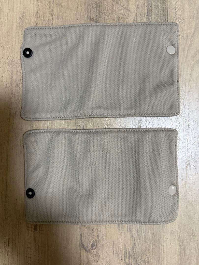 ベージュ メッシュ 抱っこひも インサート付き