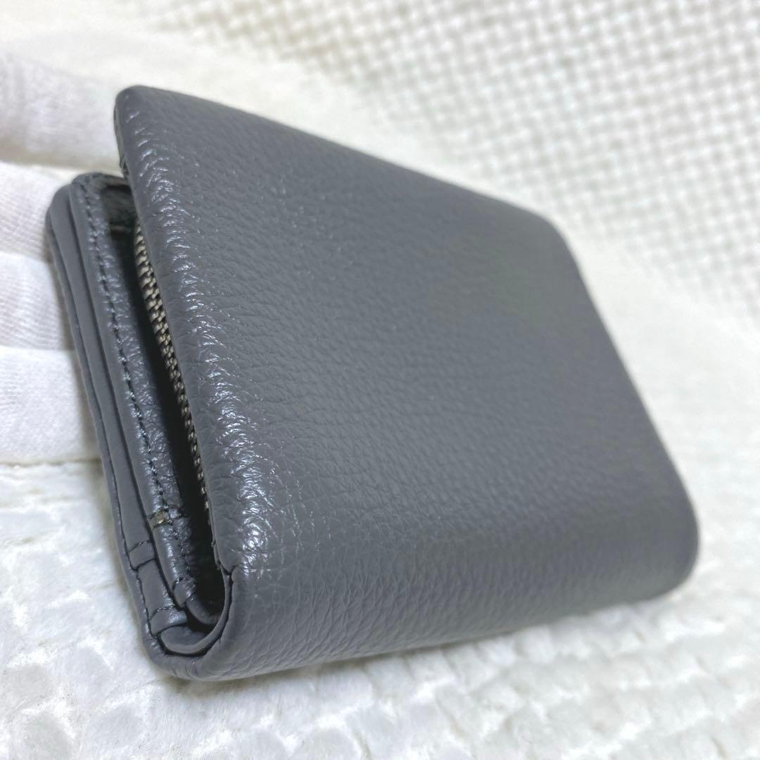 e'zum 様 未使用級】ear イアパピヨネ コンチョ 二つ折り財布