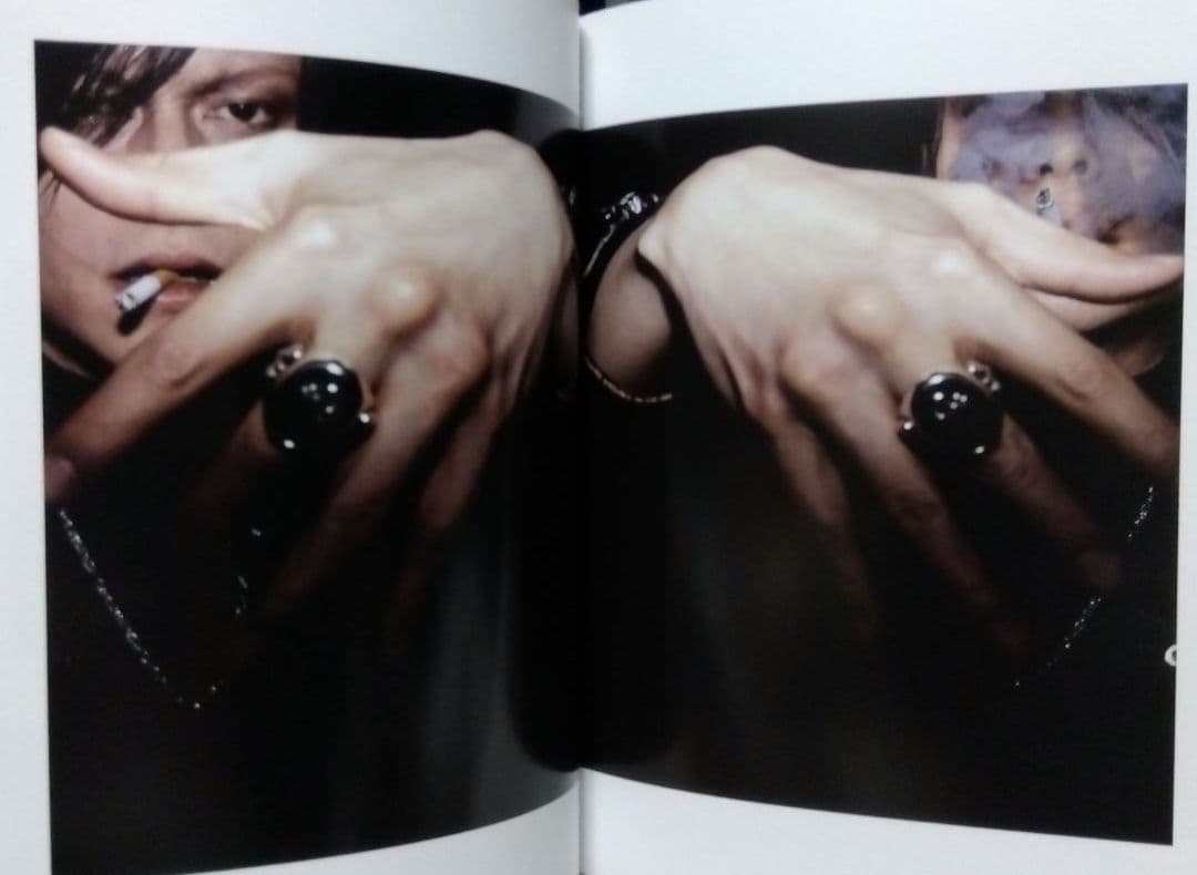 櫻井敦司　写真集　SACRIFICE