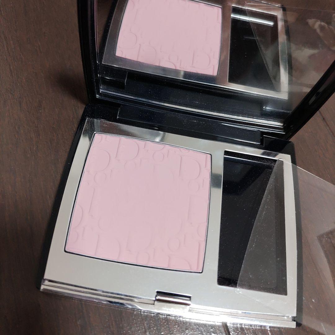 Dior ルージュブラッシュ　271 ピンクマニアマット　伊勢丹限定　新品未開封