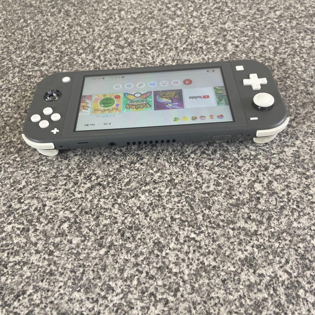 ニンテンドーSwitchライト　★電源は入りますがジャンク品