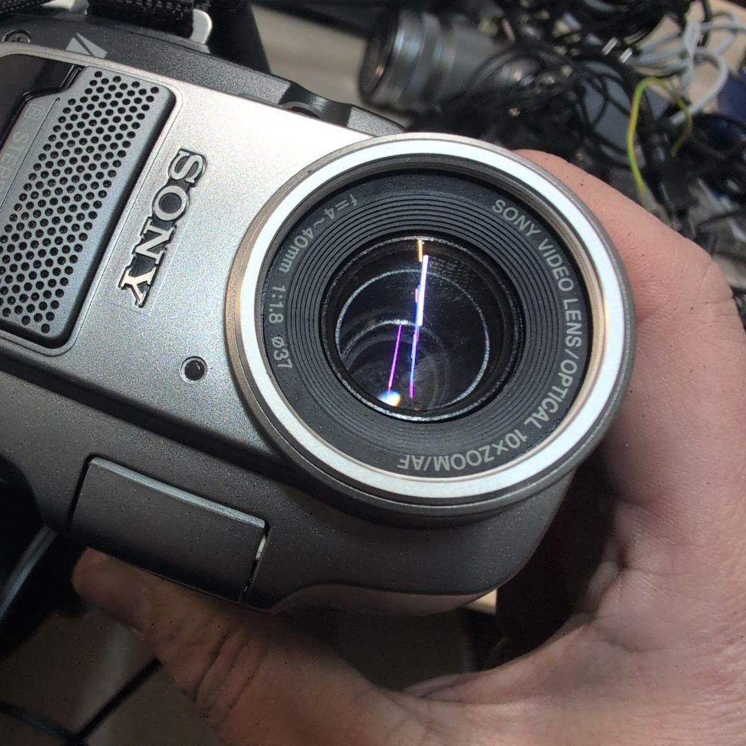 SONY ハンディーカム　DCR-TRV7