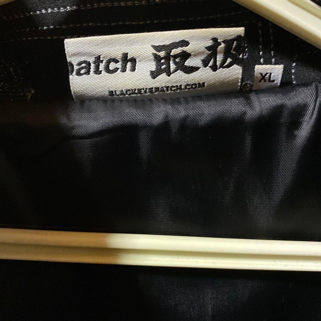ブラックアイパッチ　トラックジャケット　XL