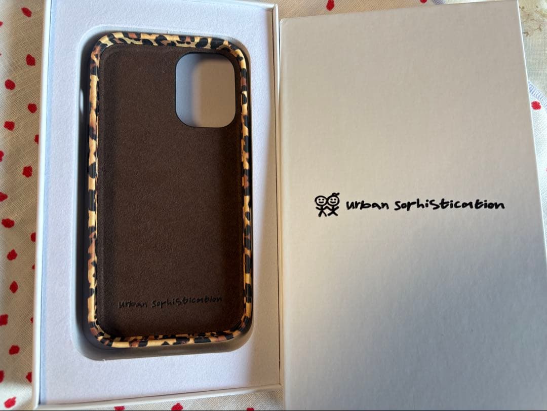 urban sophistication ヒョウ柄 iPhone16ケース新品