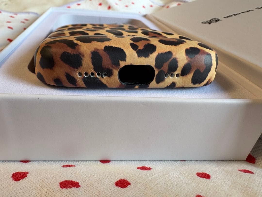 urban sophistication ヒョウ柄 iPhone16ケース新品