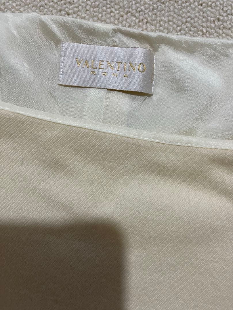 らーちゃん専用　美品　VALENTINOスカート
