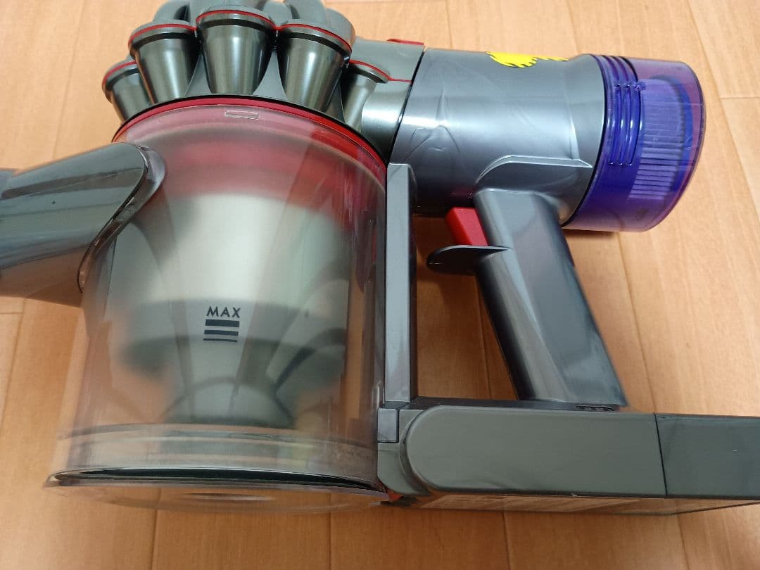 Dyson ダイソン ハンディクリーナー V8 SV10K 分解洗浄品 　19