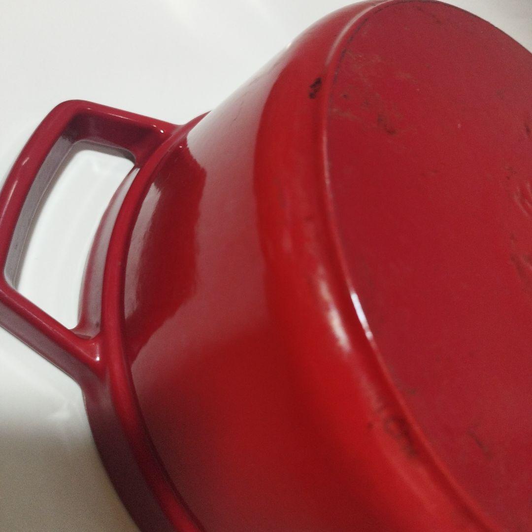 タイムセールLA ＣＯＣＯＴＴＥ 鋳鉄製両手鍋　中古