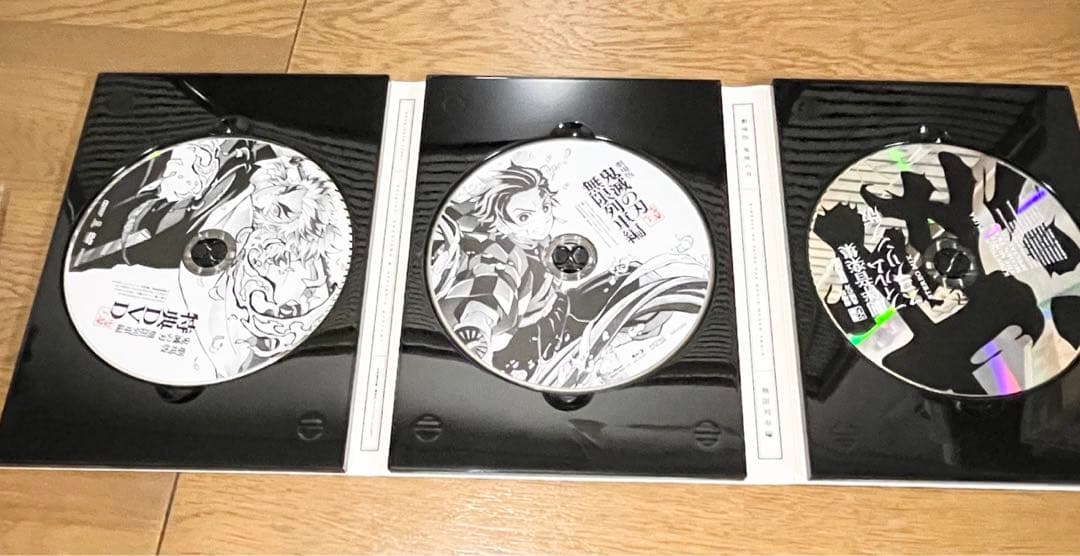 鬼滅の刃 無限列車編 映画 初回限定版 完全限定版 Blu-ray