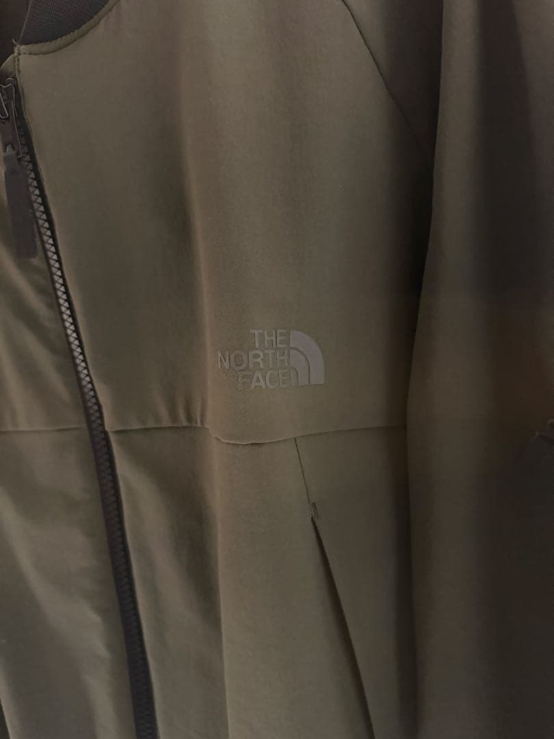 【美品】THE NORTH FACE オリーブ ジップアップブルゾン