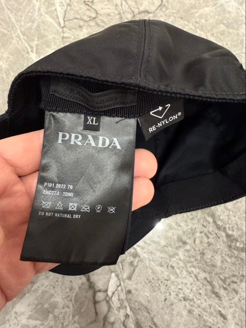 【美品】PRADA　Re-Nylon ベースボールキャップ　XL