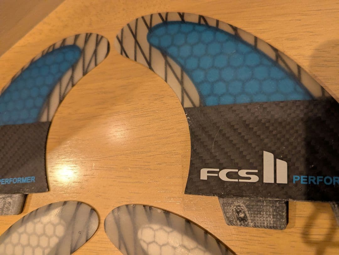 FCS II Performer サーフボードフィン 4枚セット Sサイズ