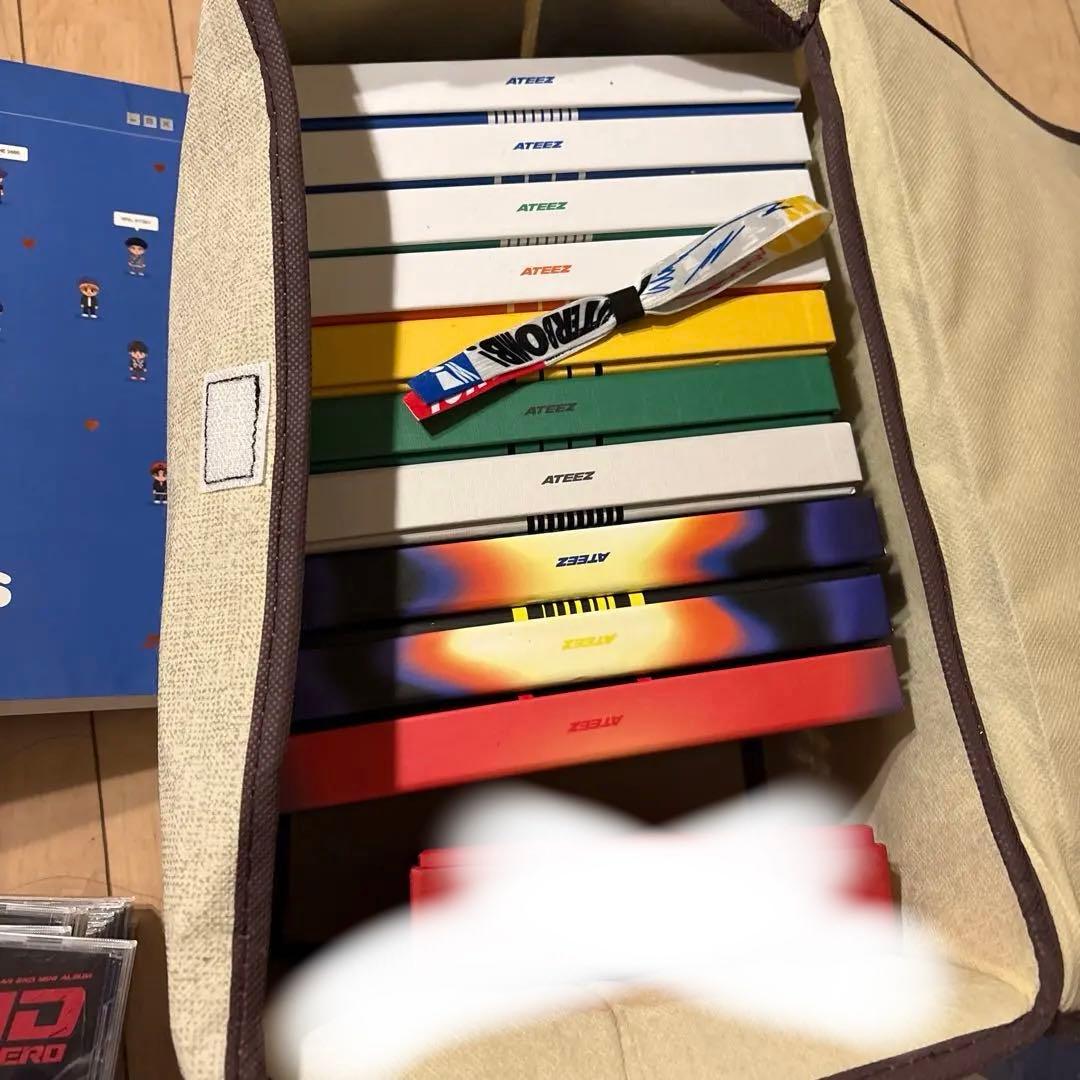 ATEEZ 1st Photobook & DVD CDこのサイト出品中全セット