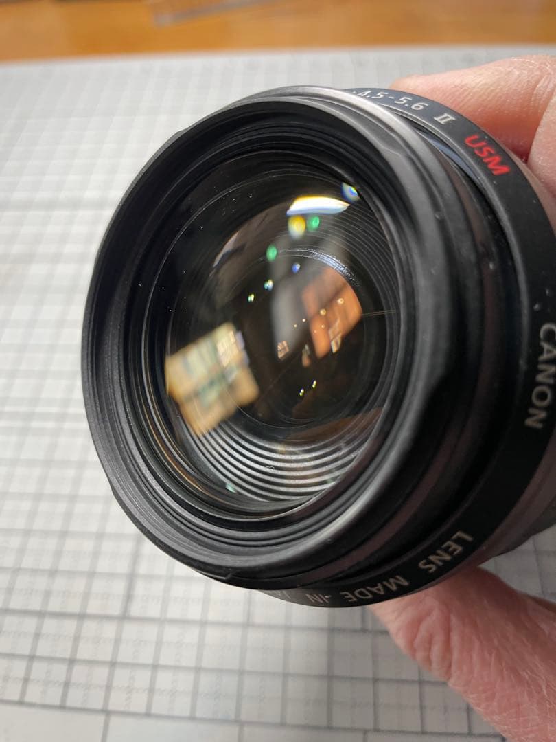 Canon EF-S 55-200mm f/4.5-5.6 Ⅱズームレンズ