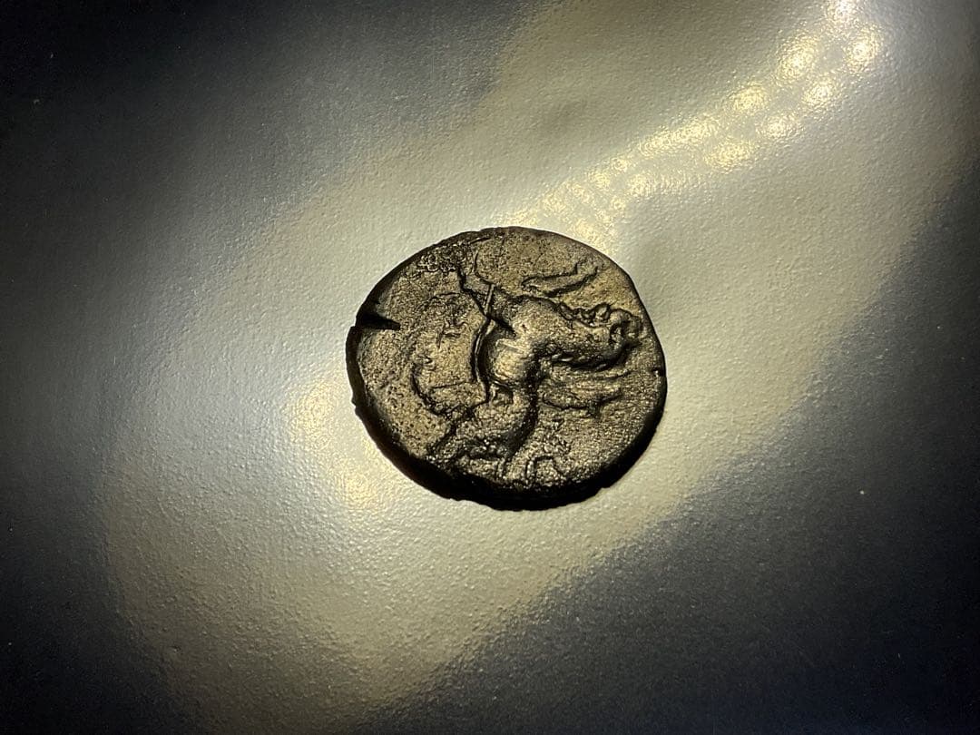 古代ギリシャ 鳥とキメラの図案
