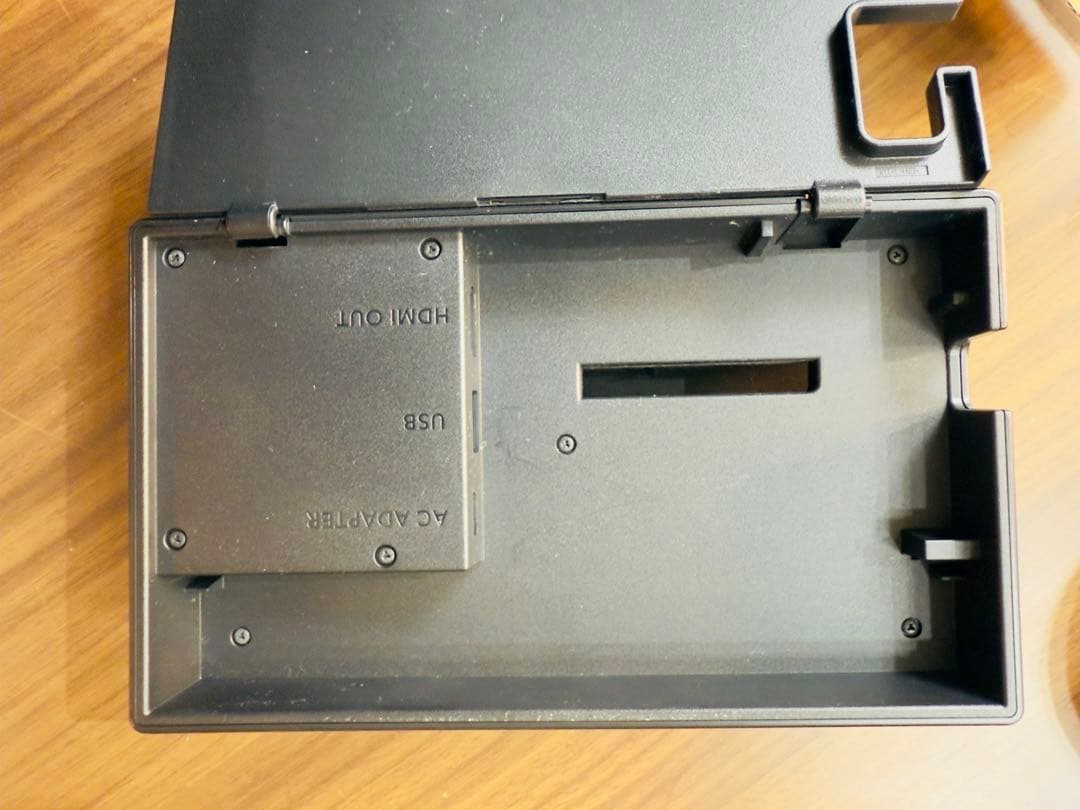 【使用数回★美品】Nintendo Switch本体＆純正コントローラーセット