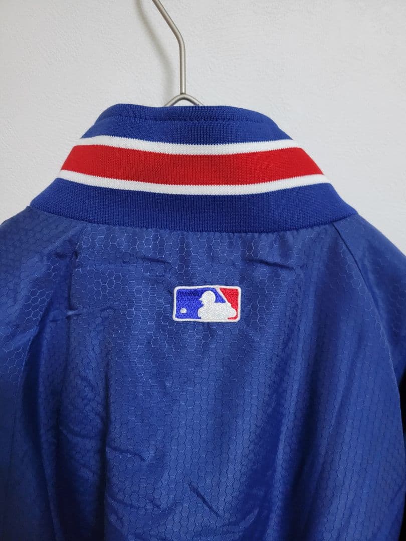 MLB カブス　ナイロンジャケット　ブルゾン　アウター　スタジャンLサイズ
